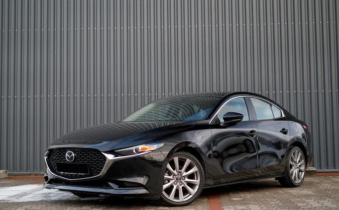 samochody osobowe Mazda 3 cena 67900 przebieg: 135246, rok produkcji 2019 z Białystok